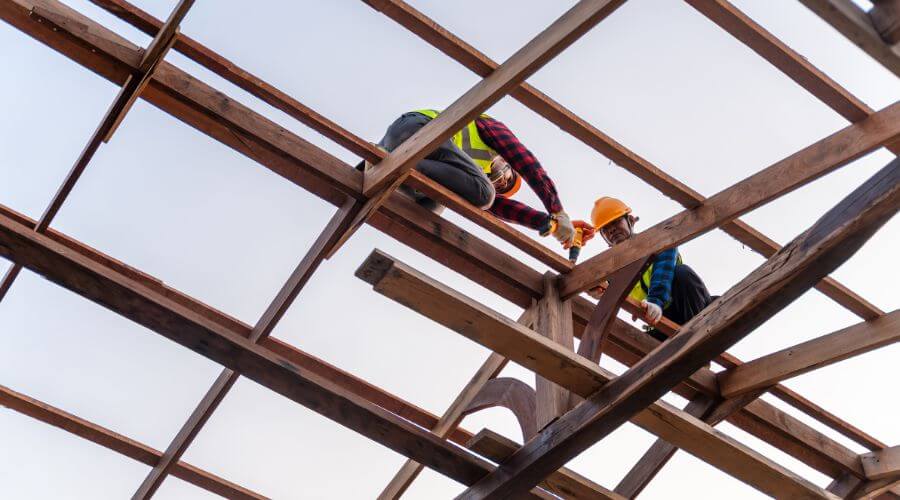 Professional gutter cleaning services in Flatwoods, WV